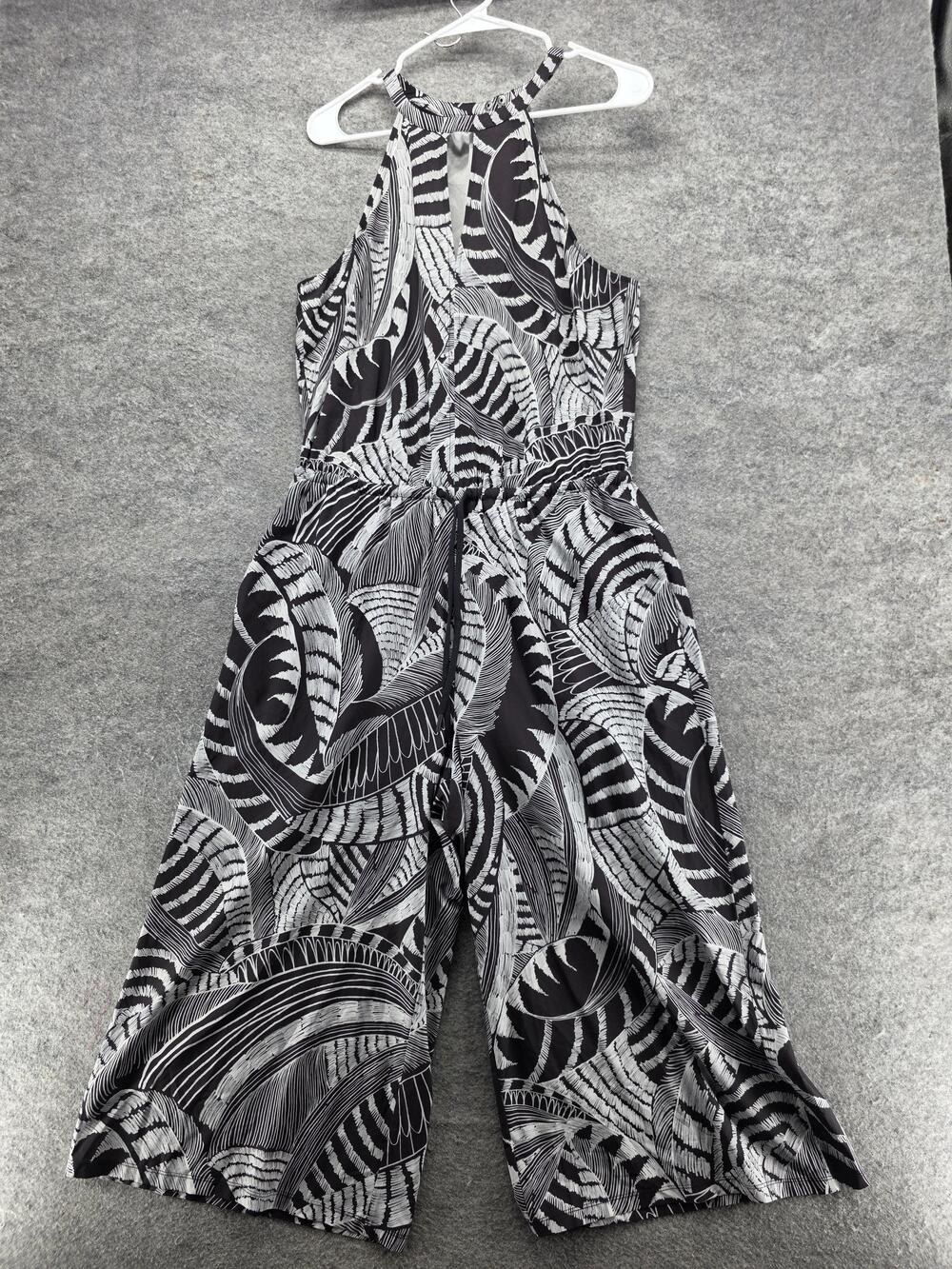 Athleta Jumpsuit Womens 10 Black White Halter Wide Leg Cropped Abstract Print